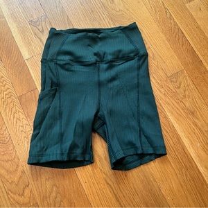 Year of ours x bandier ribbed biker short with pocket. Olive green.  Size med.